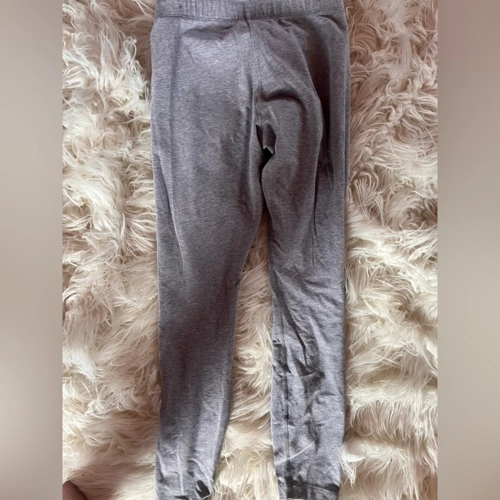 Nike Women's Gray Leggings - Picture 5 of 5